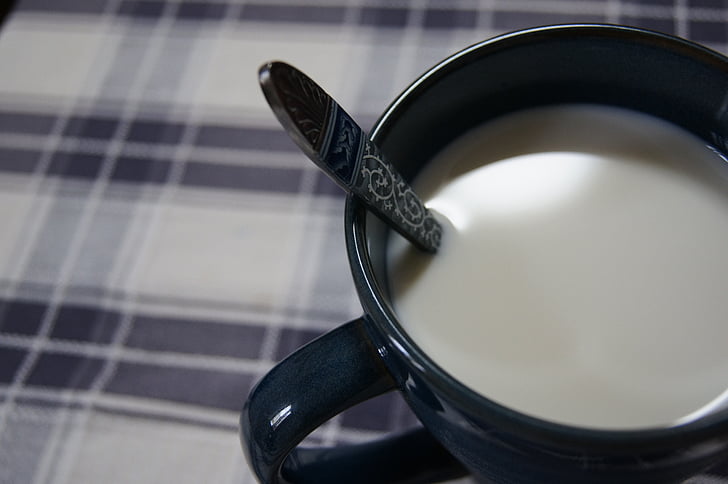 食品质量安全须知：牛奶不能盲目喝
